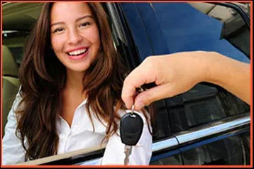 Pittsburgh Any Time Locksmith Pittsburgh, PA 412-226-6529 - 11-key-lock-in-car
